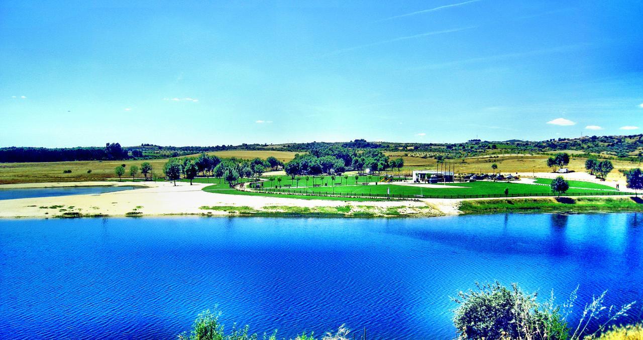 Alojamento Rural De Colmeais Exterior photo